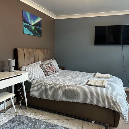 Amazing Ground Floor One Bedroom Apartment Forest Road London Exterior photo